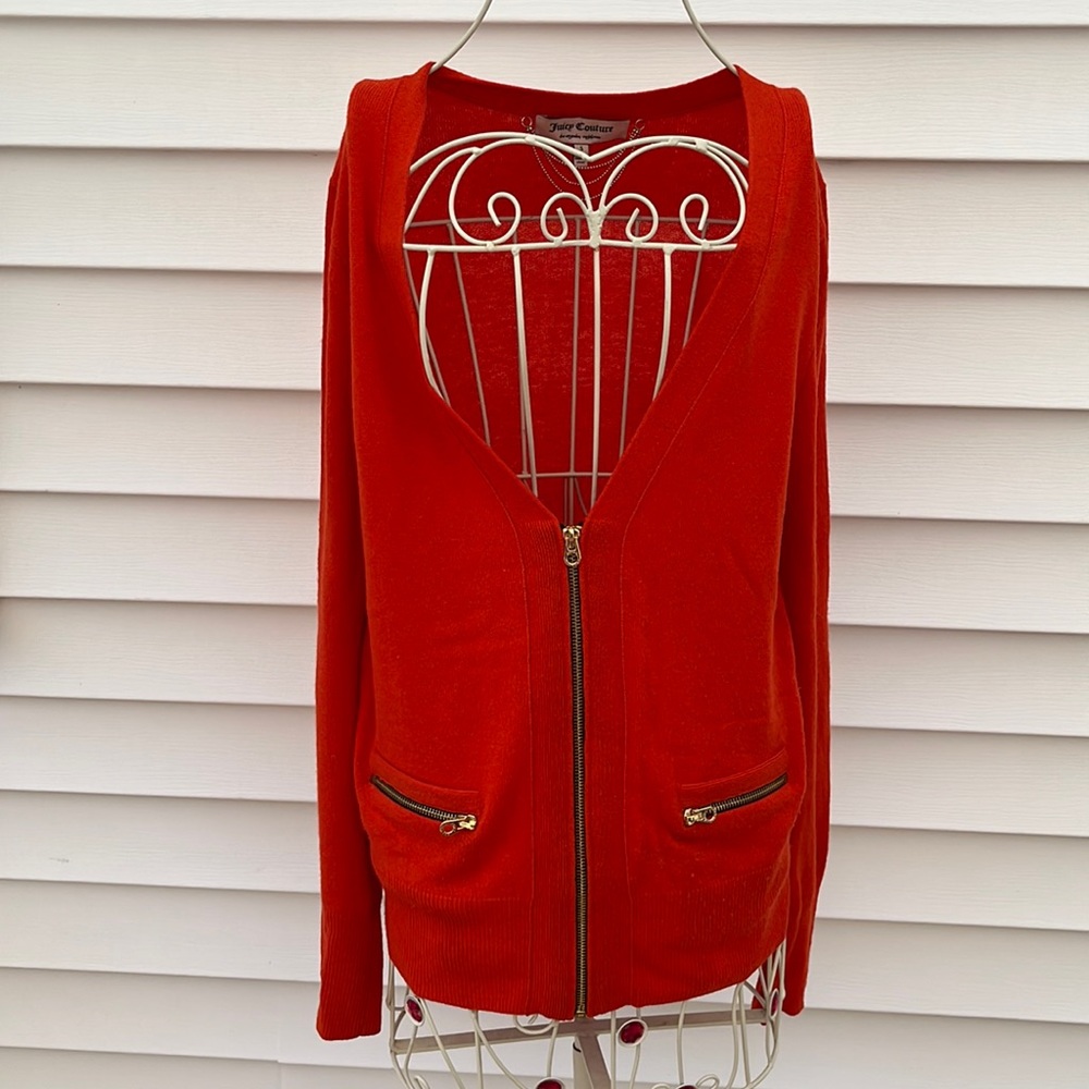 Juicy couture beautiful sweater with pockets size small